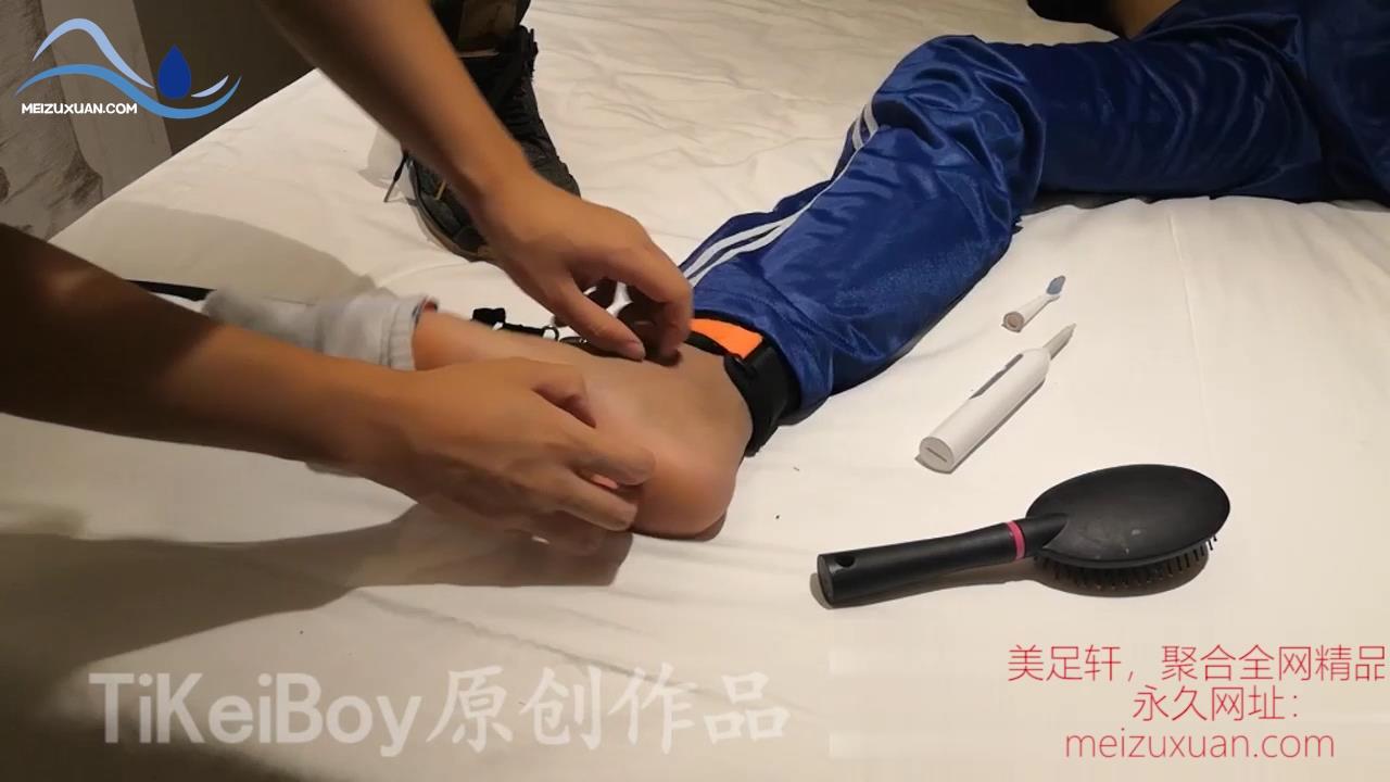 TIKEI4-TIKEI大字TK校褲男生