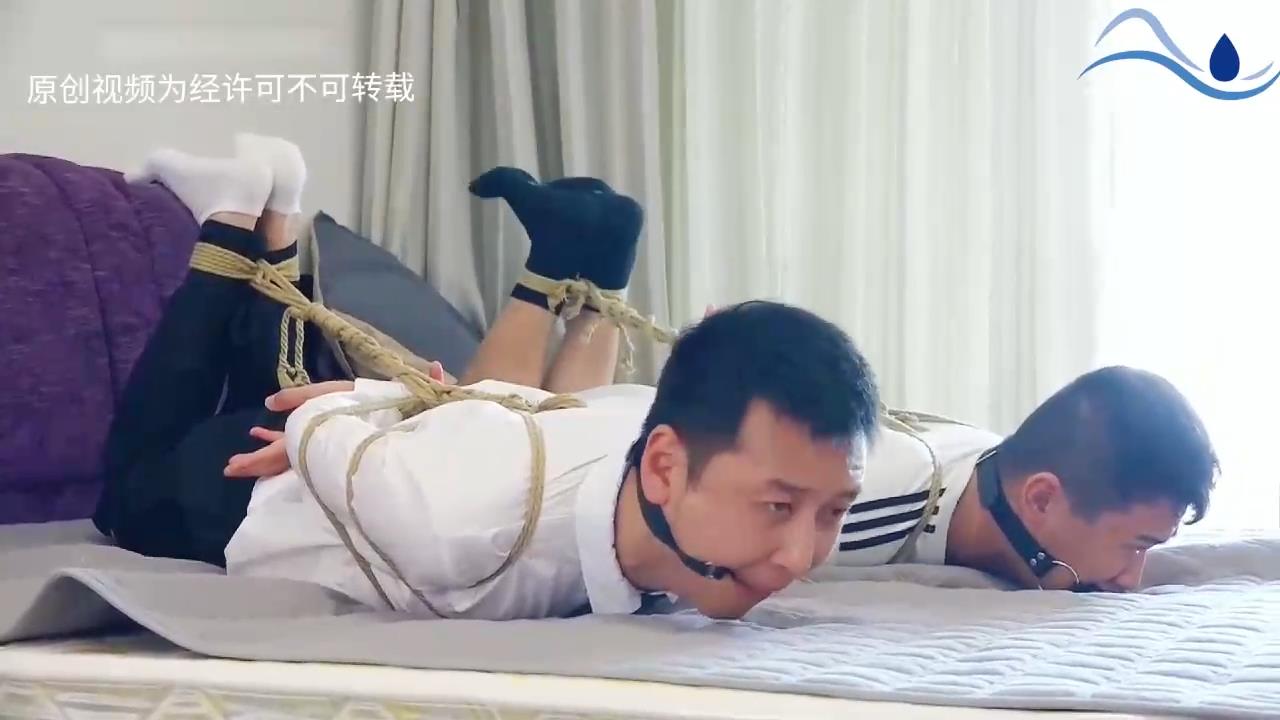 西裝2-雙人KB逃跑計劃