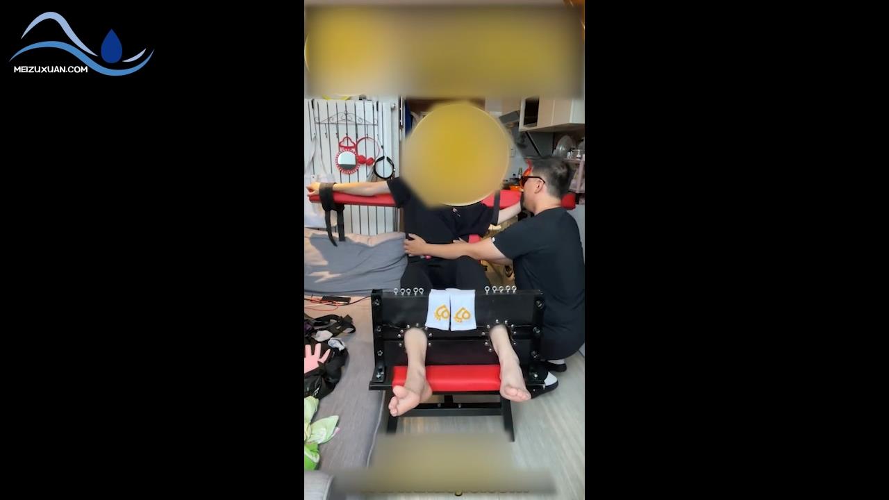 JDD34-帥氣精瘦直男弟弟刑椅撓癢（第三段）