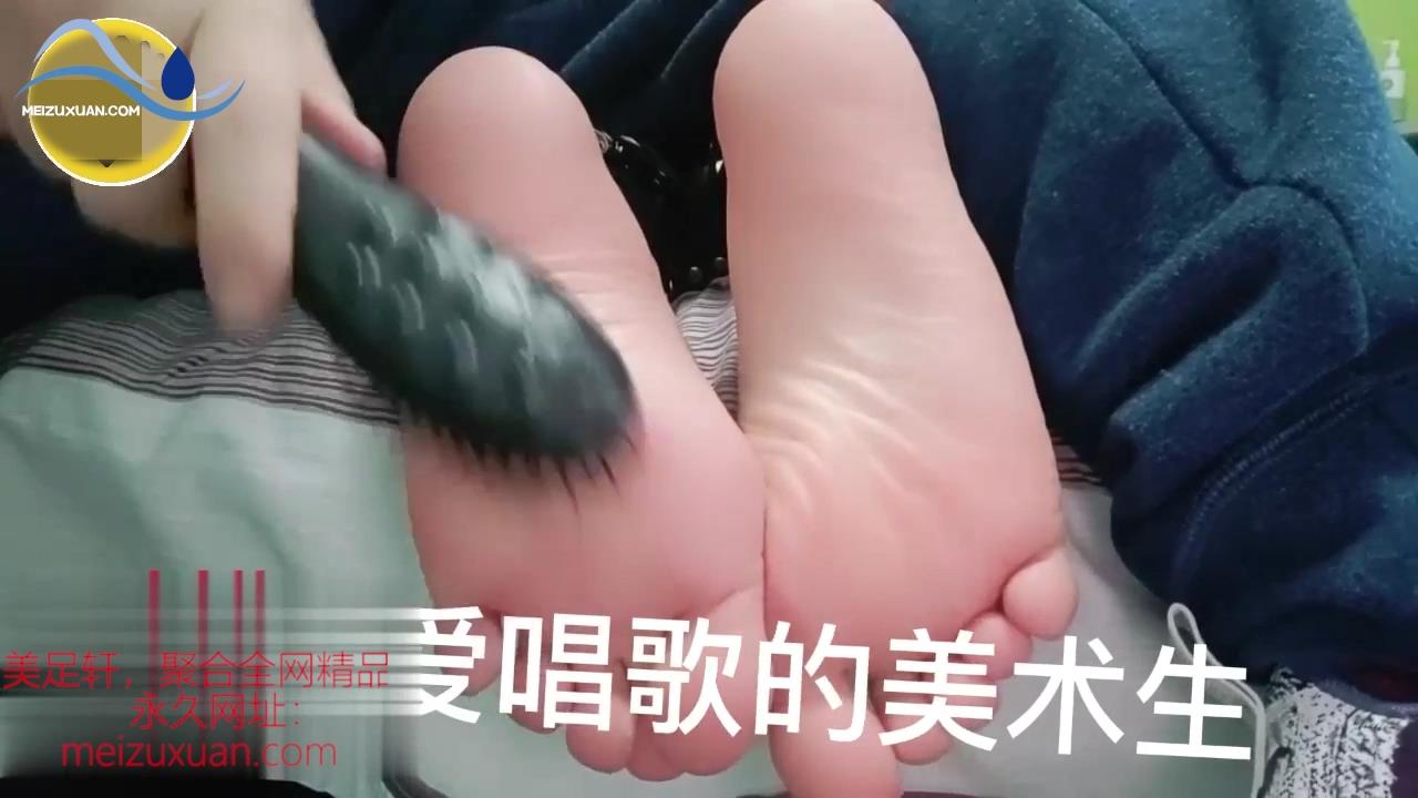 JDD65-大四男生被瘋狂刷腳42分鍾