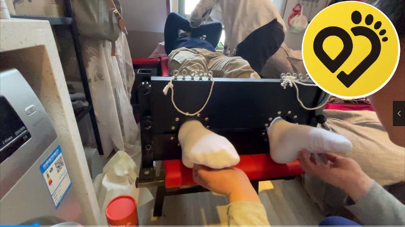 JDD138-(14min）直男健身男xu哥被兩受圍攻撓癢