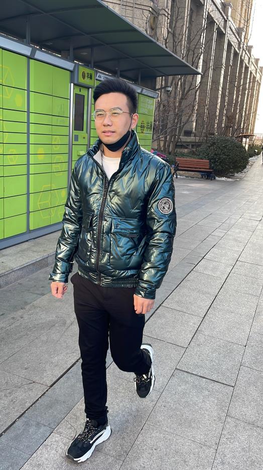 JDD156-帥氣怕癢總裁小哥哥車内撓癢