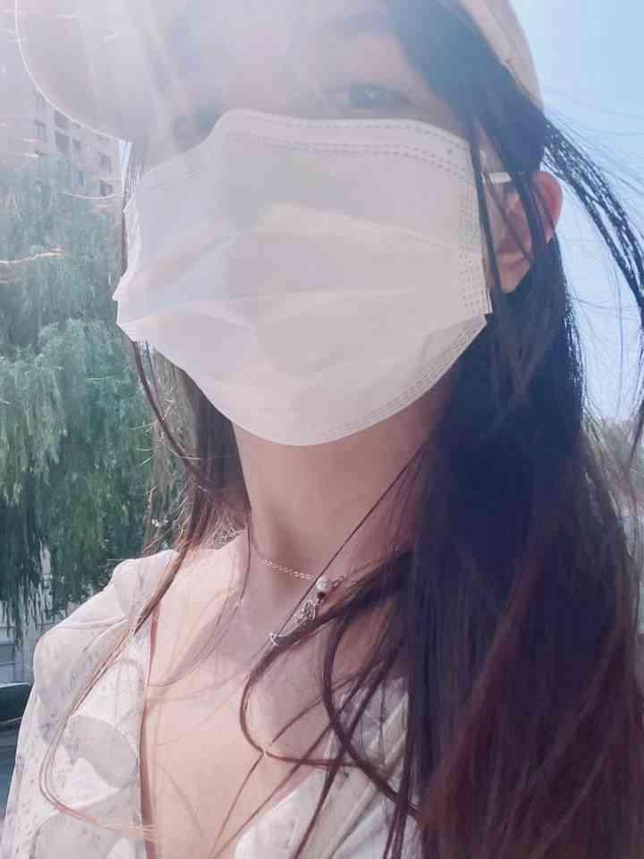 MZG728-套路大二小學妹展示絲襪高跟裸足