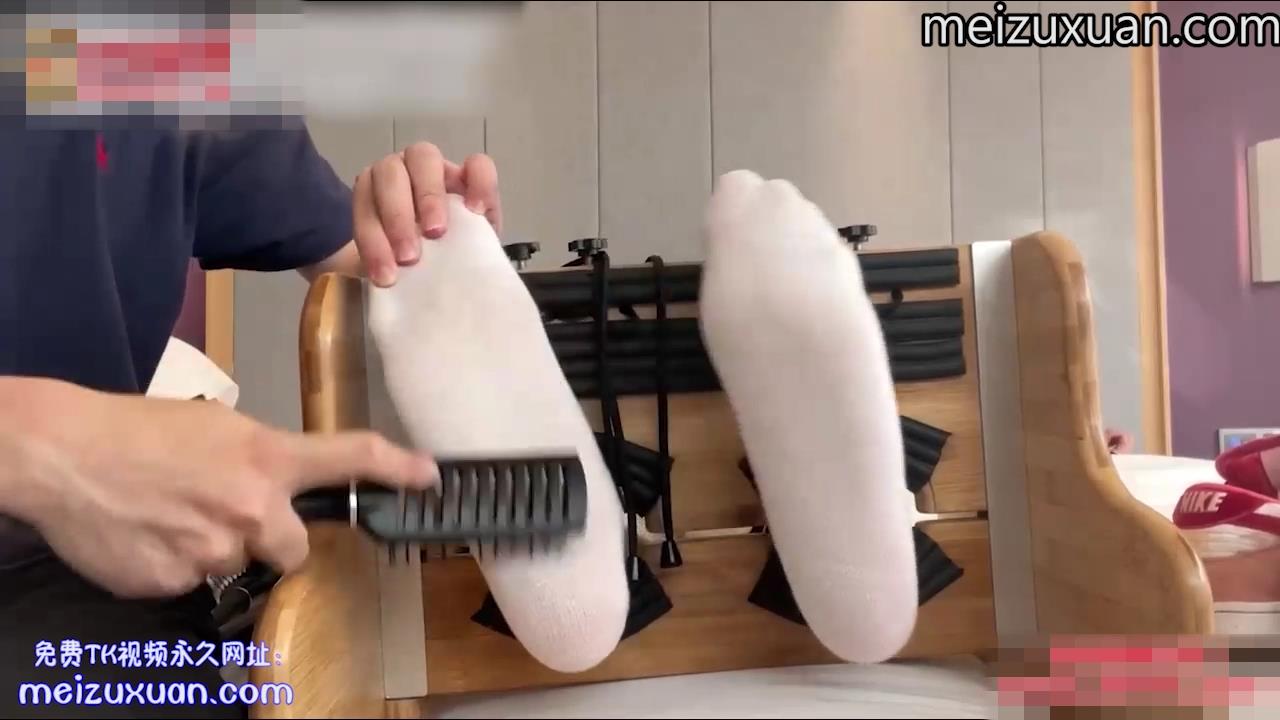 MZB751-吾尊TK怕癢的白淨男孩（夾闆篇）