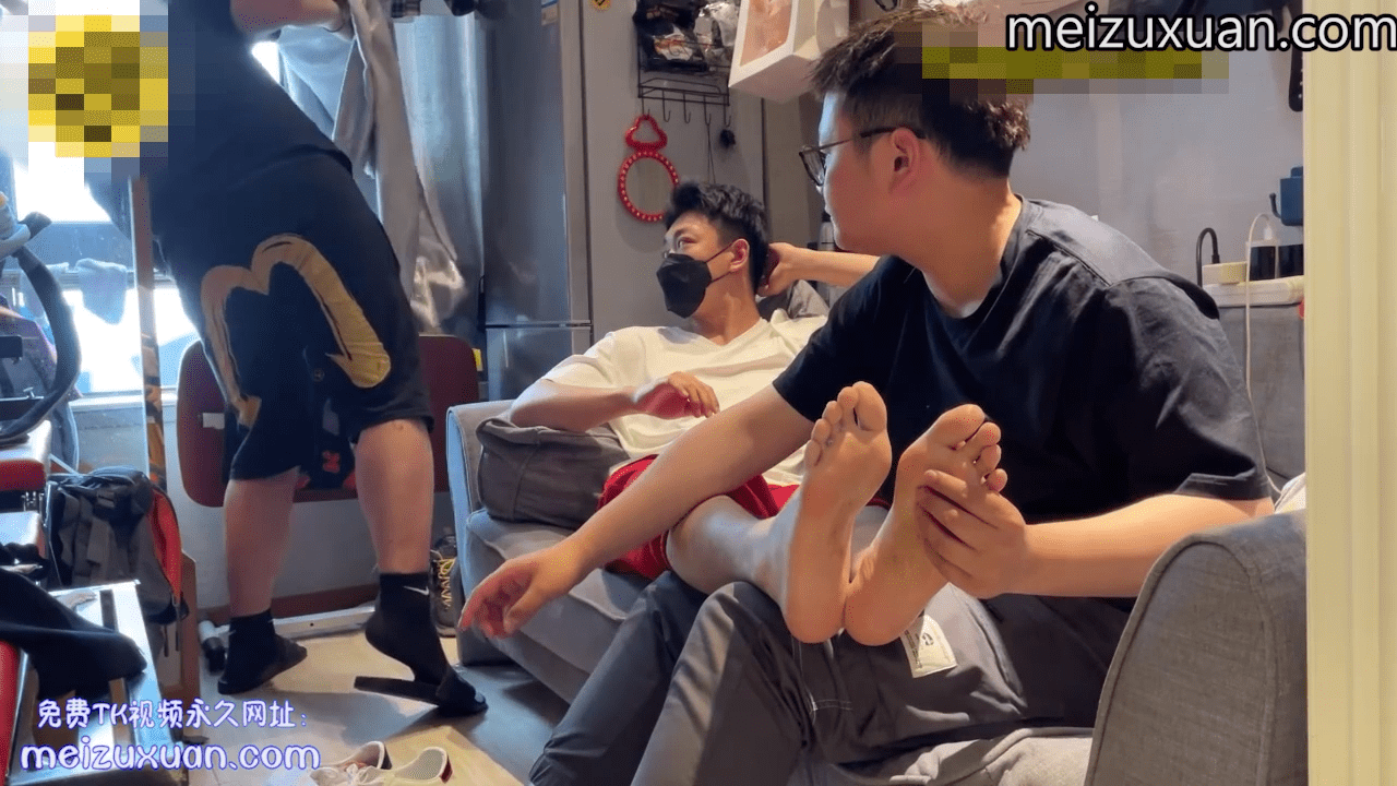 MZB804-188光腳空少享受爽腳放松