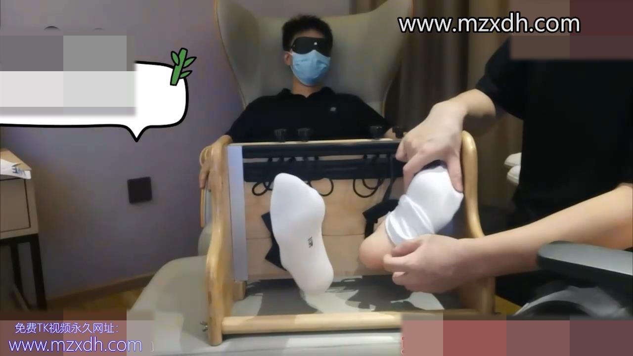 MZB2003–酷酷機車小哥哥（言語挑逗+瘋狂tk）
