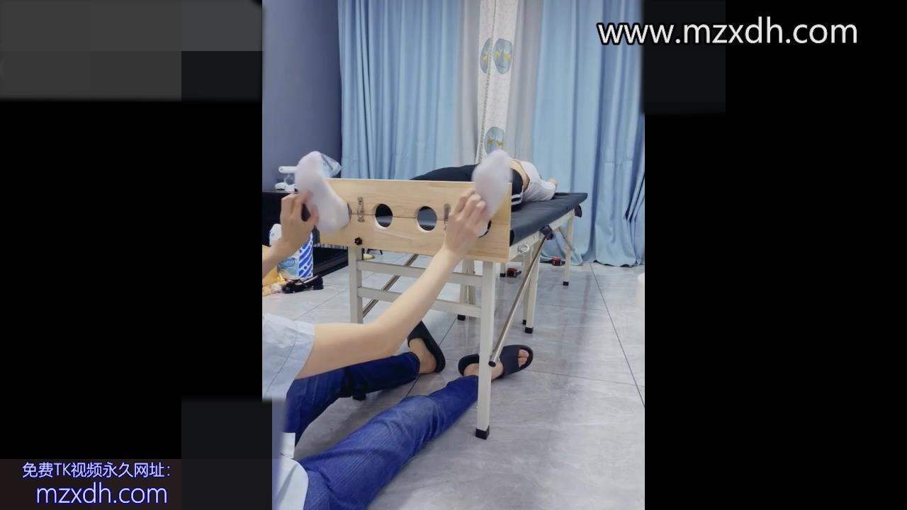 MZG1390-超級怕癢模特糖糖的第二部TK下集