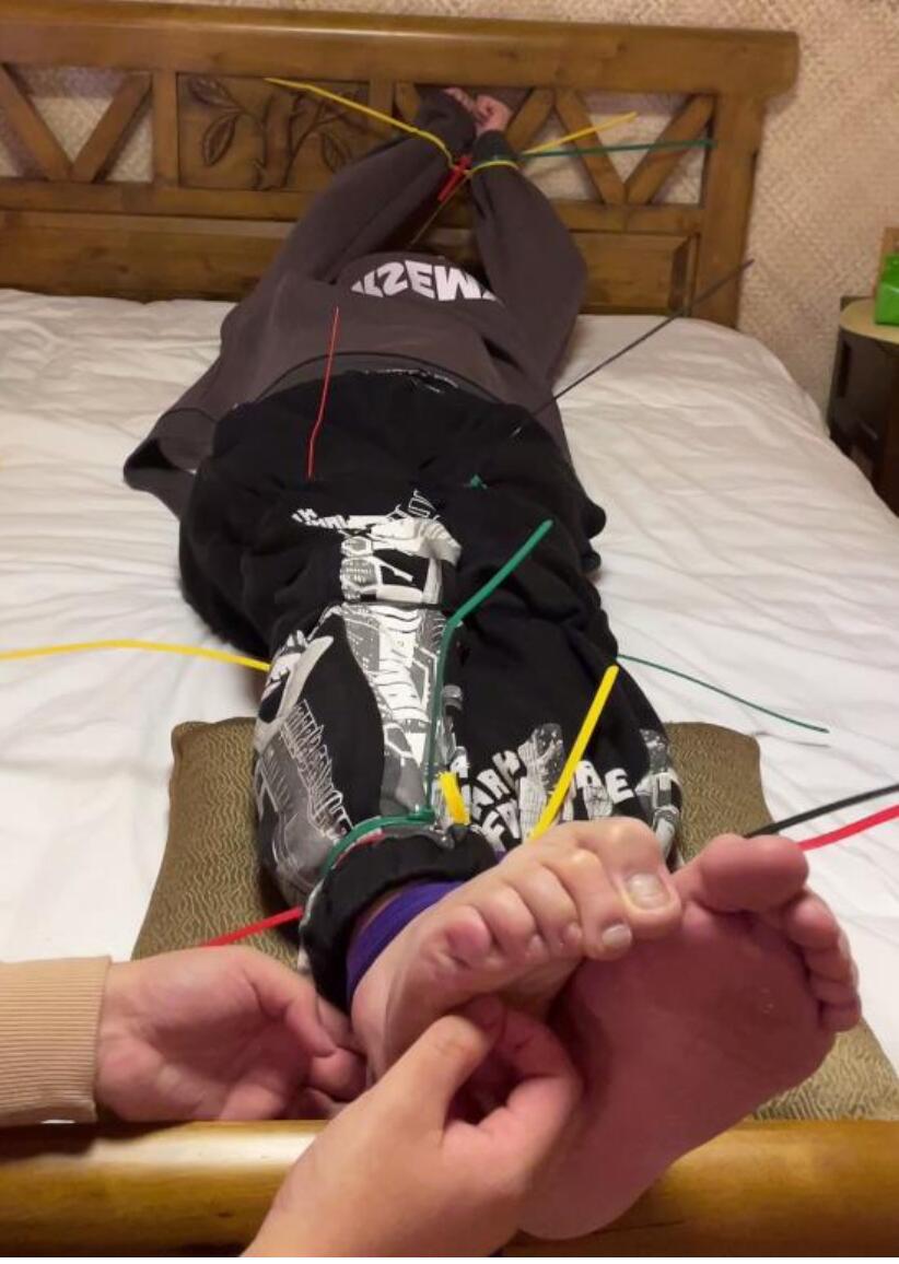 JDD175-【218聚會實錄】超級怕癢繩m弟弟被固定撓癢