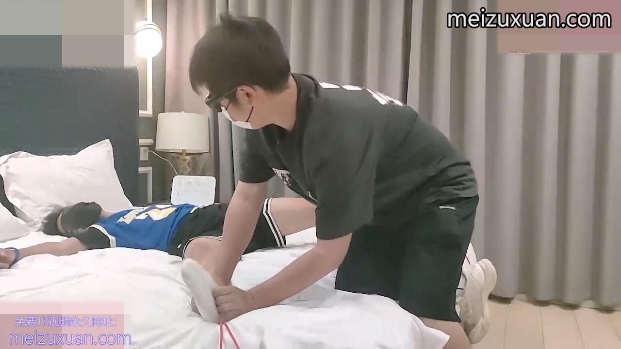 MZB896-吉傲南赫約現TK超級怕癢籃球運動男生