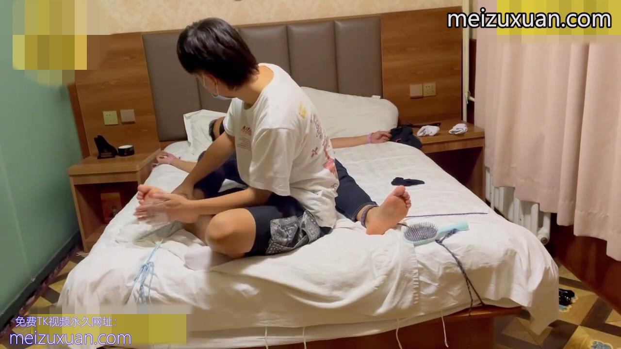 MZB986-兩個帥er共同撓熊ee
