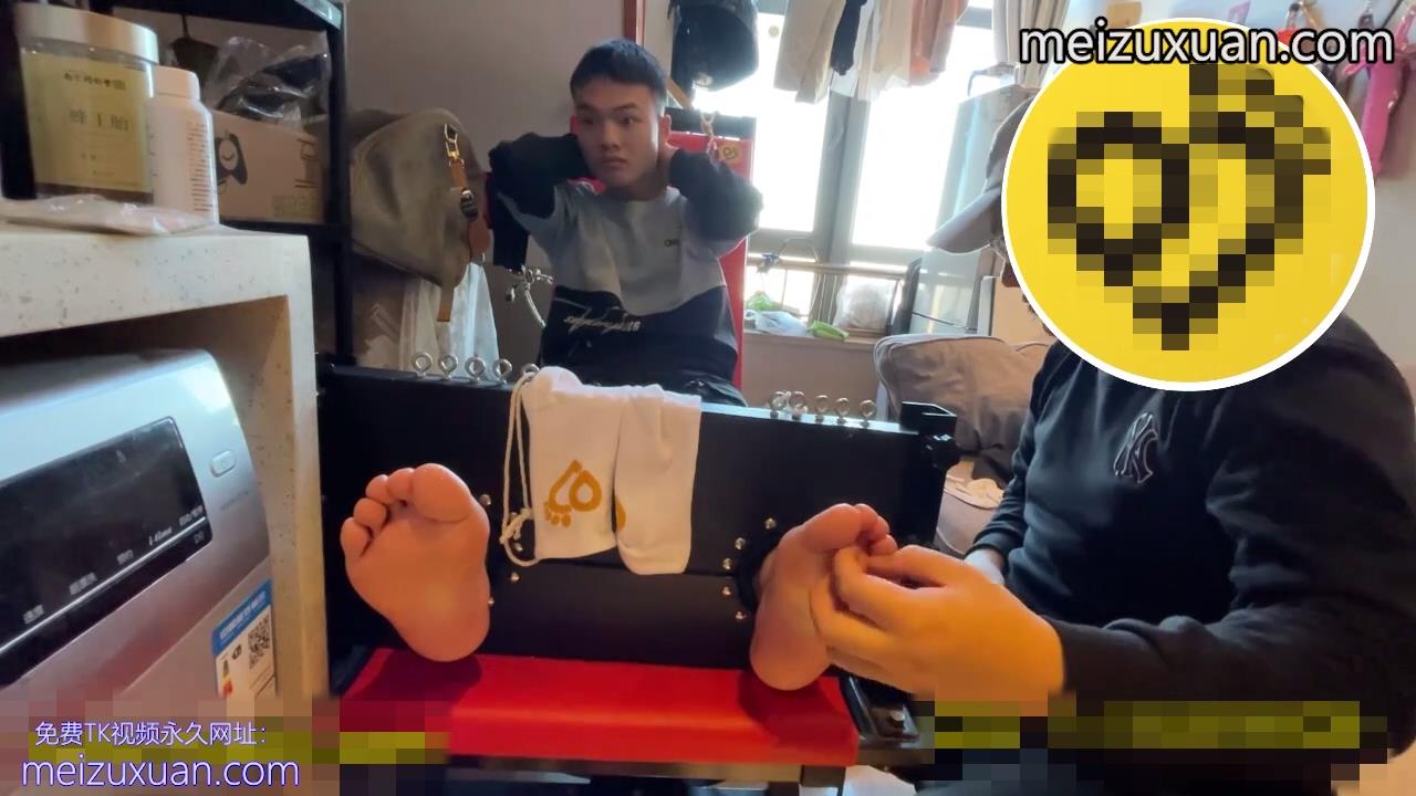 MZB1006-（30min）帥氣腹肌弟弟首次撓癢遊戲