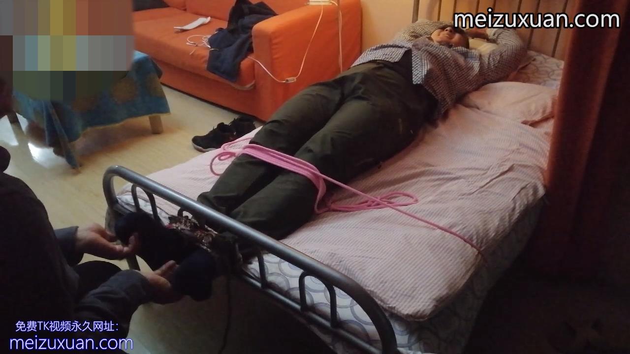 MZB1029-怕癢職員來面試笑聲傳播員