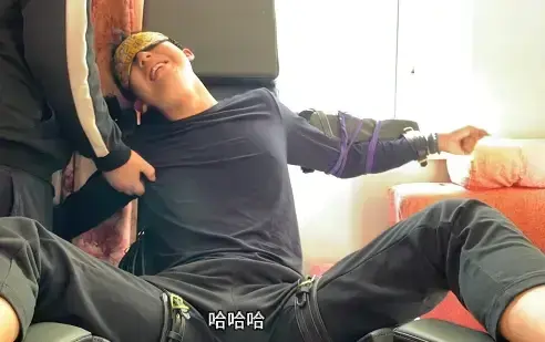 MZB1238-(29min字幕)超級怕癢直男在椅子上被狂撓