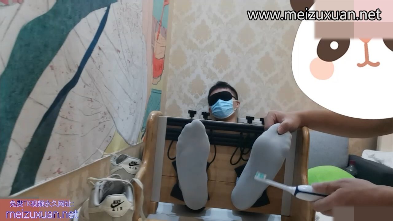 MZB1274-碰不得的腳！直男哥哥崩潰求饒（足枷）